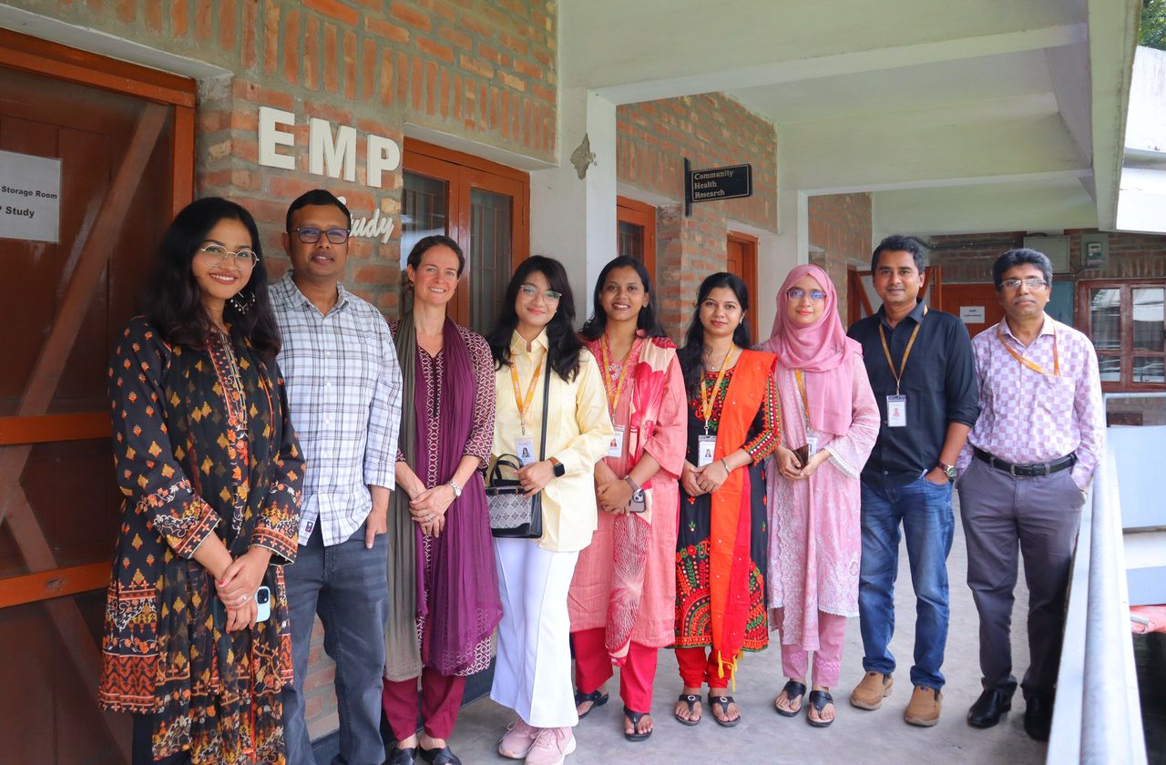 Grembi Lab with EMP Bangladesh Team!